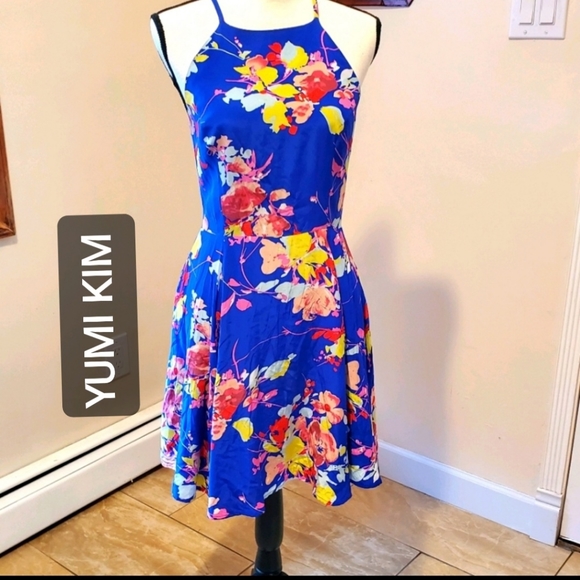Yumi Kim Dresses & Skirts - Yumi Kim Floral Silk Dress